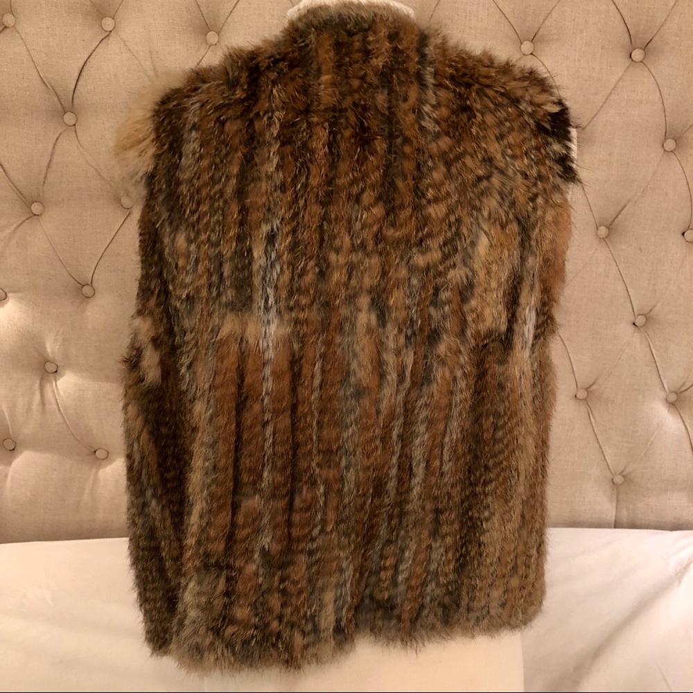 Authentic Rabbit Fur Cropped Vest - Picture 3 of 8